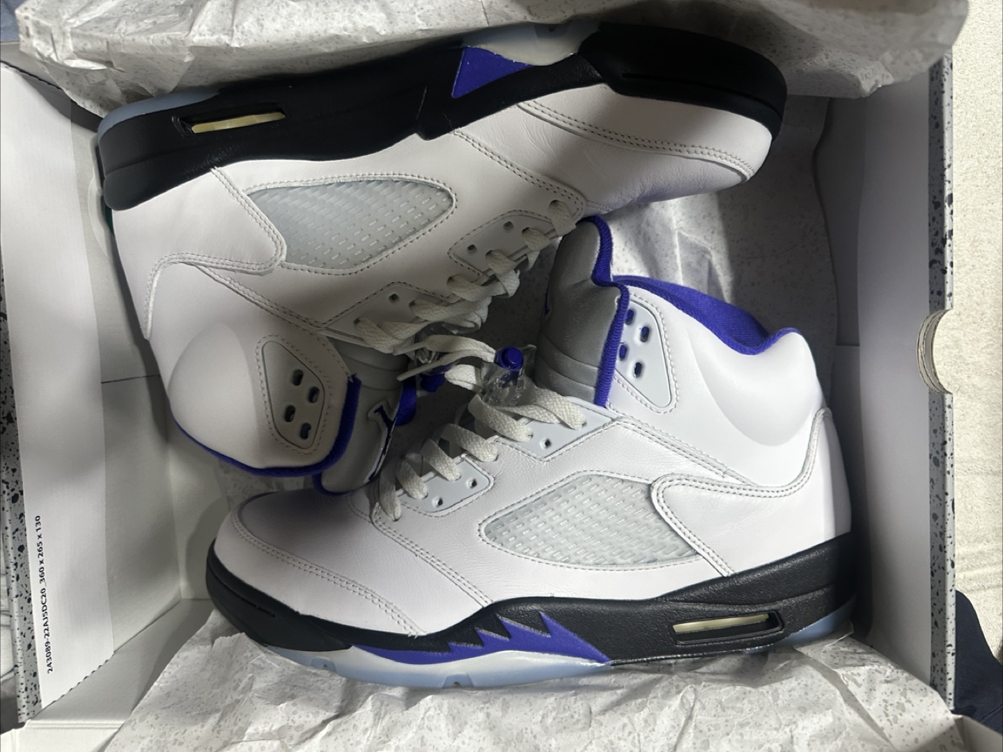 Air Jordan 5 Retro White/Grape Ice US 11.5 - photo 2