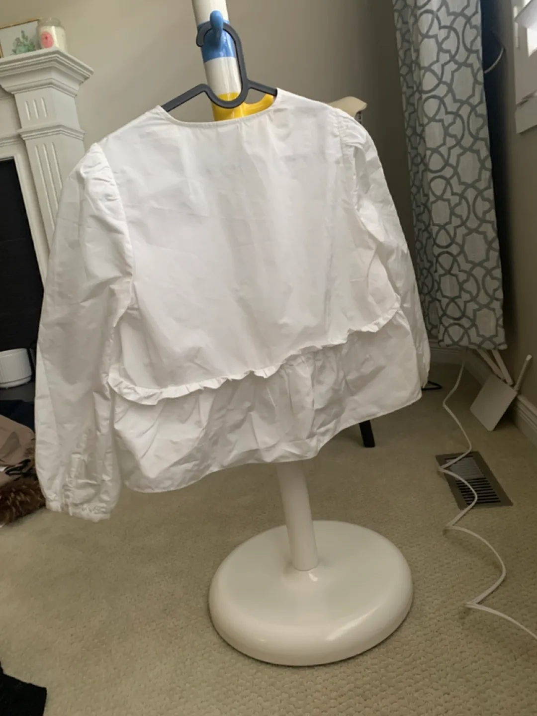 Sunday Best White Blouse - Size XS image indicator(2)