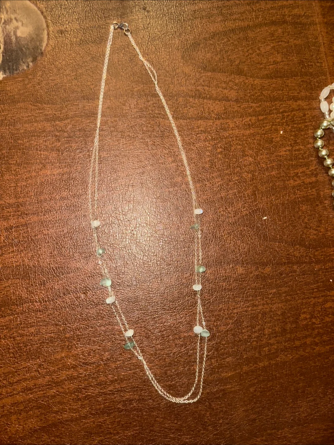 Silver Tone Necklace with Beads image indicator(2)