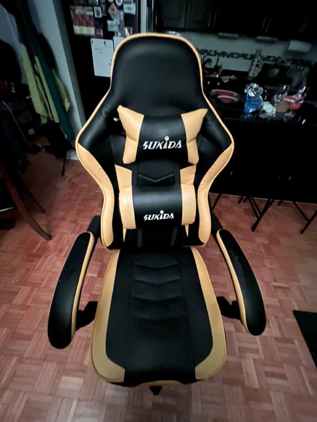 Sukida Gaming Chair - Black and Gold - photo 3