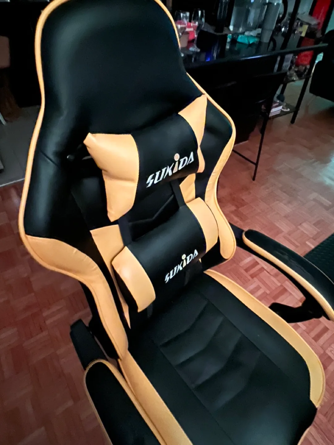 Sukida Gaming Chair - Black and Gold thumbnail