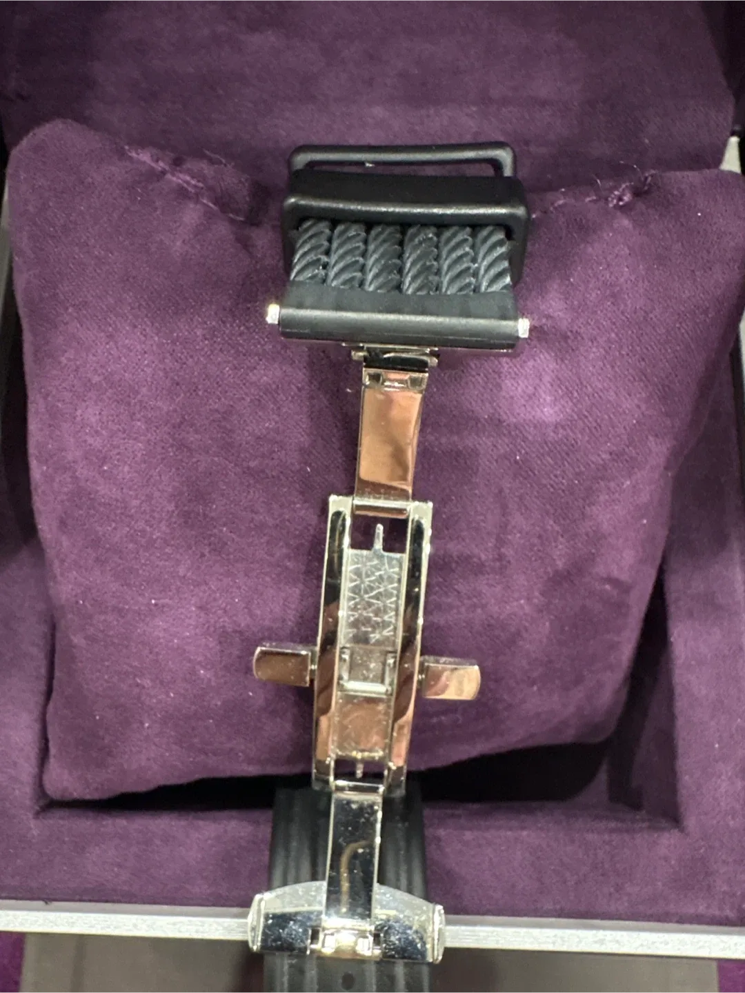 Charriol Geneve Watch image indicator(3)