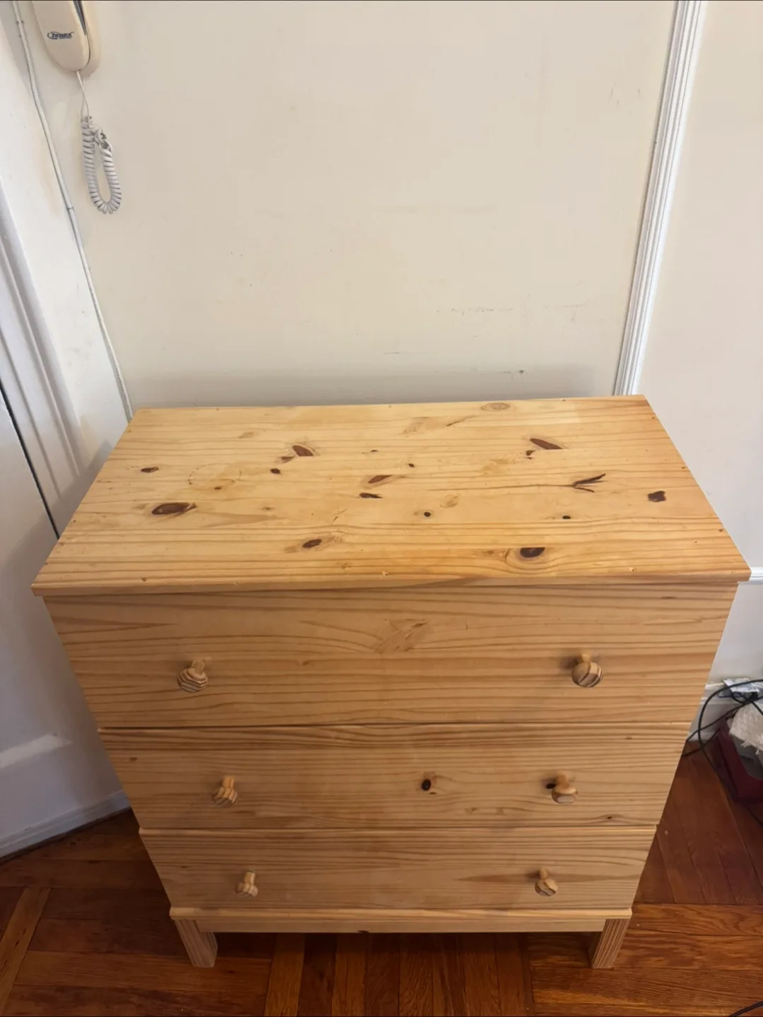 IKEA TARVA Wooden 3-Drawer Dresser image indicator(2)