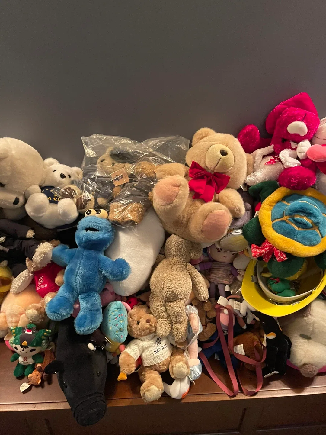 Stuffed animals galore!! image indicator(3)