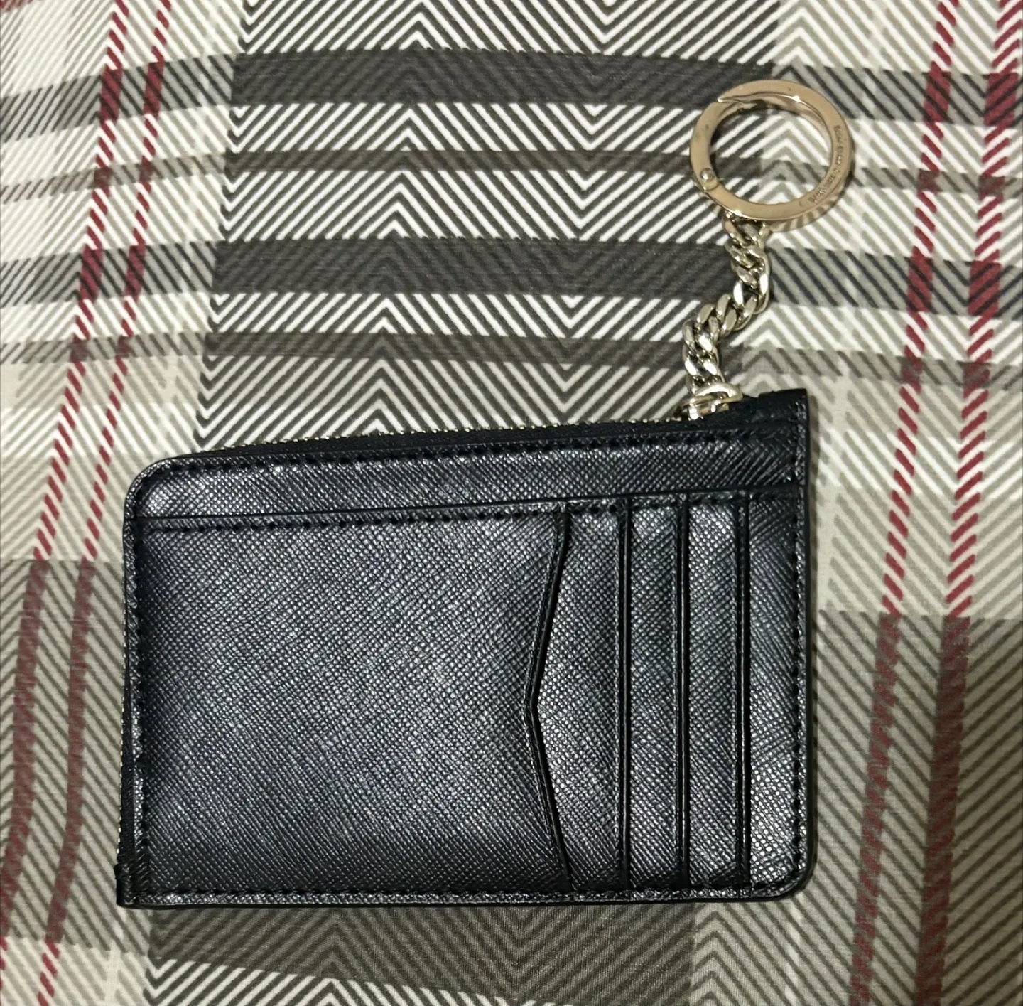 Kate Spade Black Card Holder with Keyring image indicator(2)