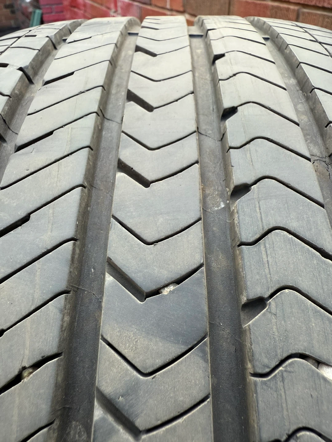 GOODYEAR EAGLE SPORT A/S 235/40R18 ( 2 TIRES ONLY ) - photo 3