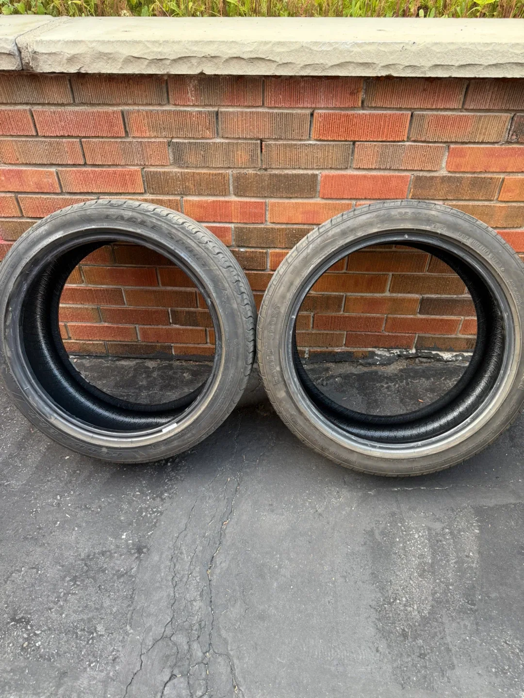 GOODYEAR EAGLE SPORT A/S 235/40R18 ( 2 TIRES ONLY )