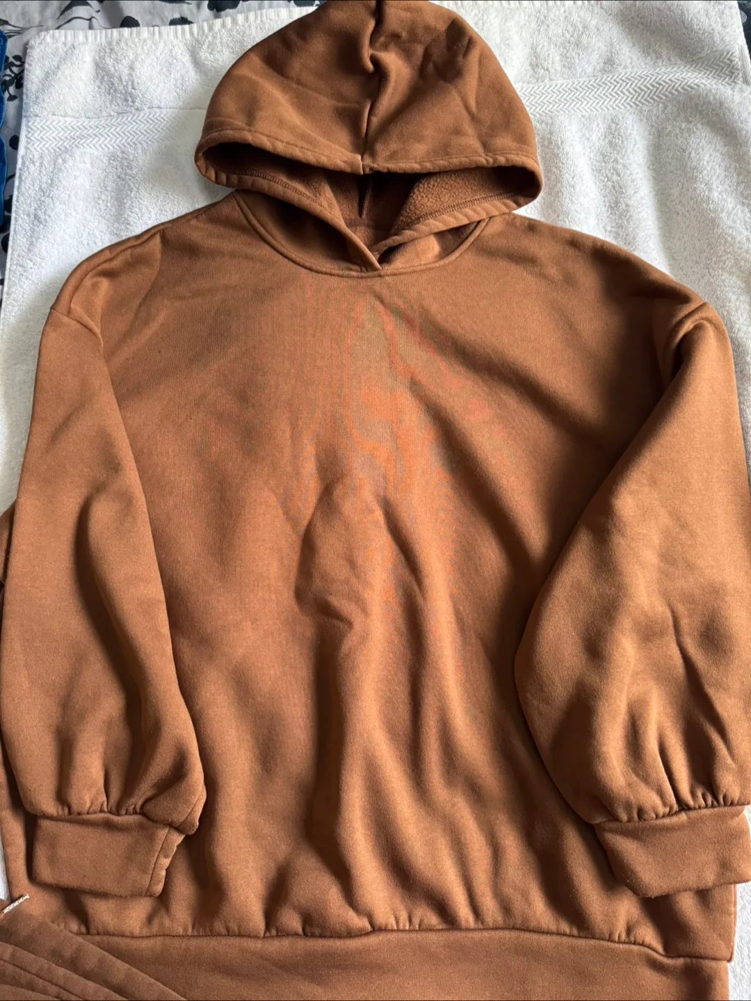 Brown Lounge Set - Hoodie & Pants image indicator(2)