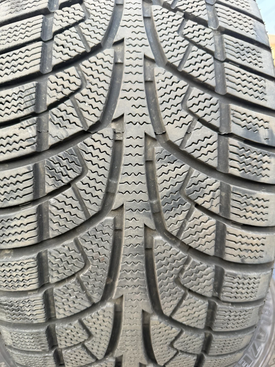 SAILUN ICE BLAZER Winter Tires - 245/40R18 - photo 3