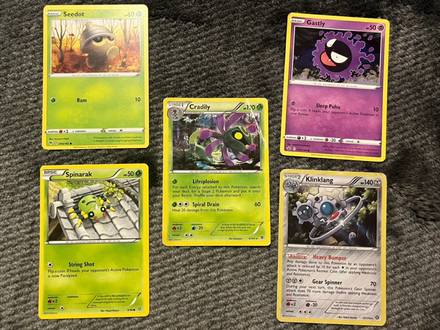 Pokémon Trading Cards - Assorted thumbnail
