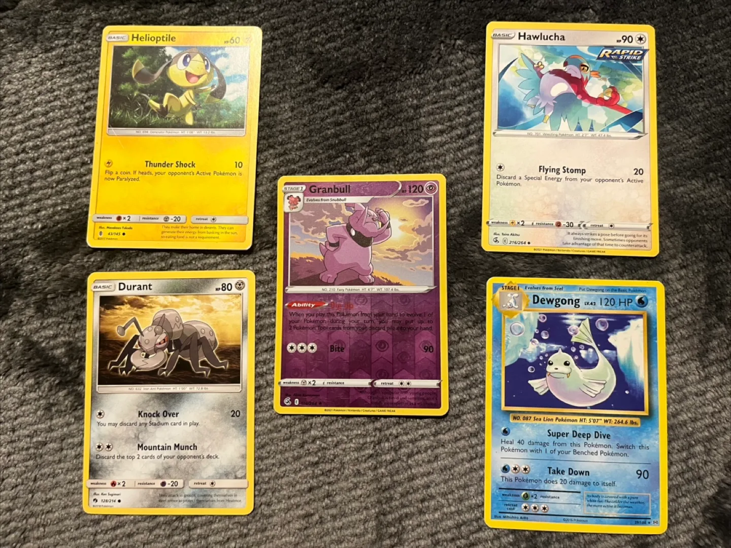Pokemon Trading Cards - Variety of Characters thumbnail