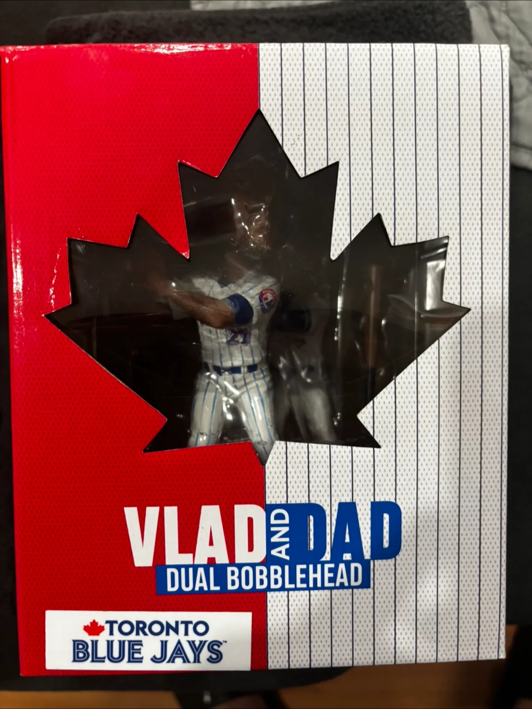Vlad & Dad Dual Bobblehead - Toronto Blue Jays - New in Box image indicator(2)