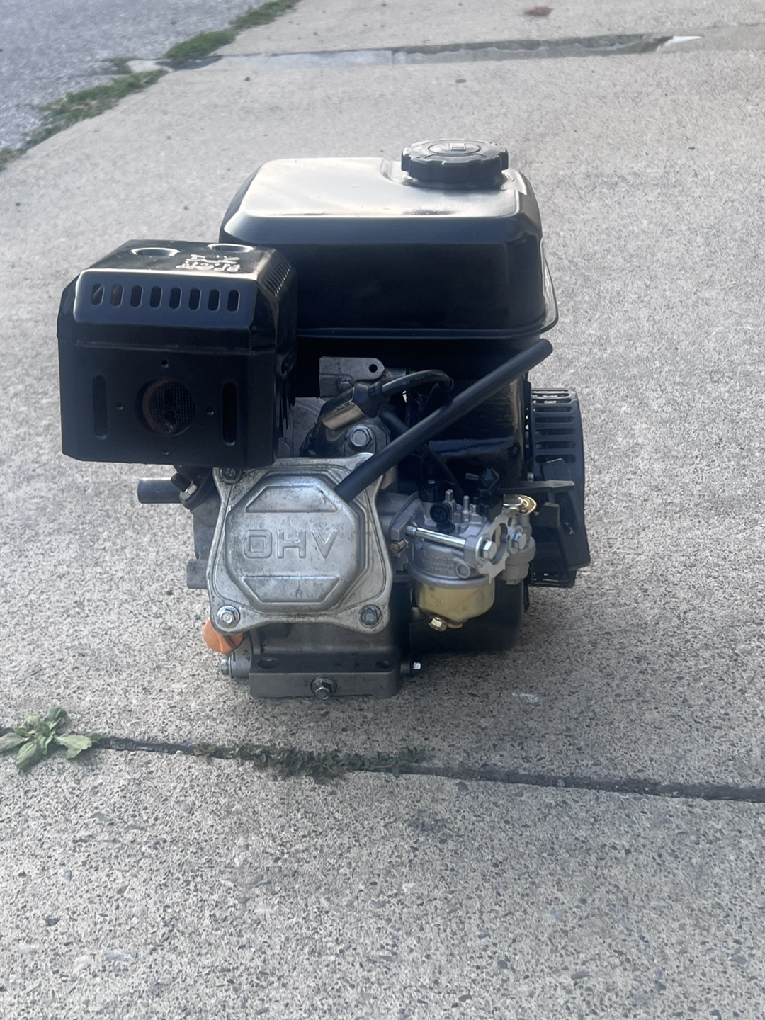 196cc working engine modded - photo 3