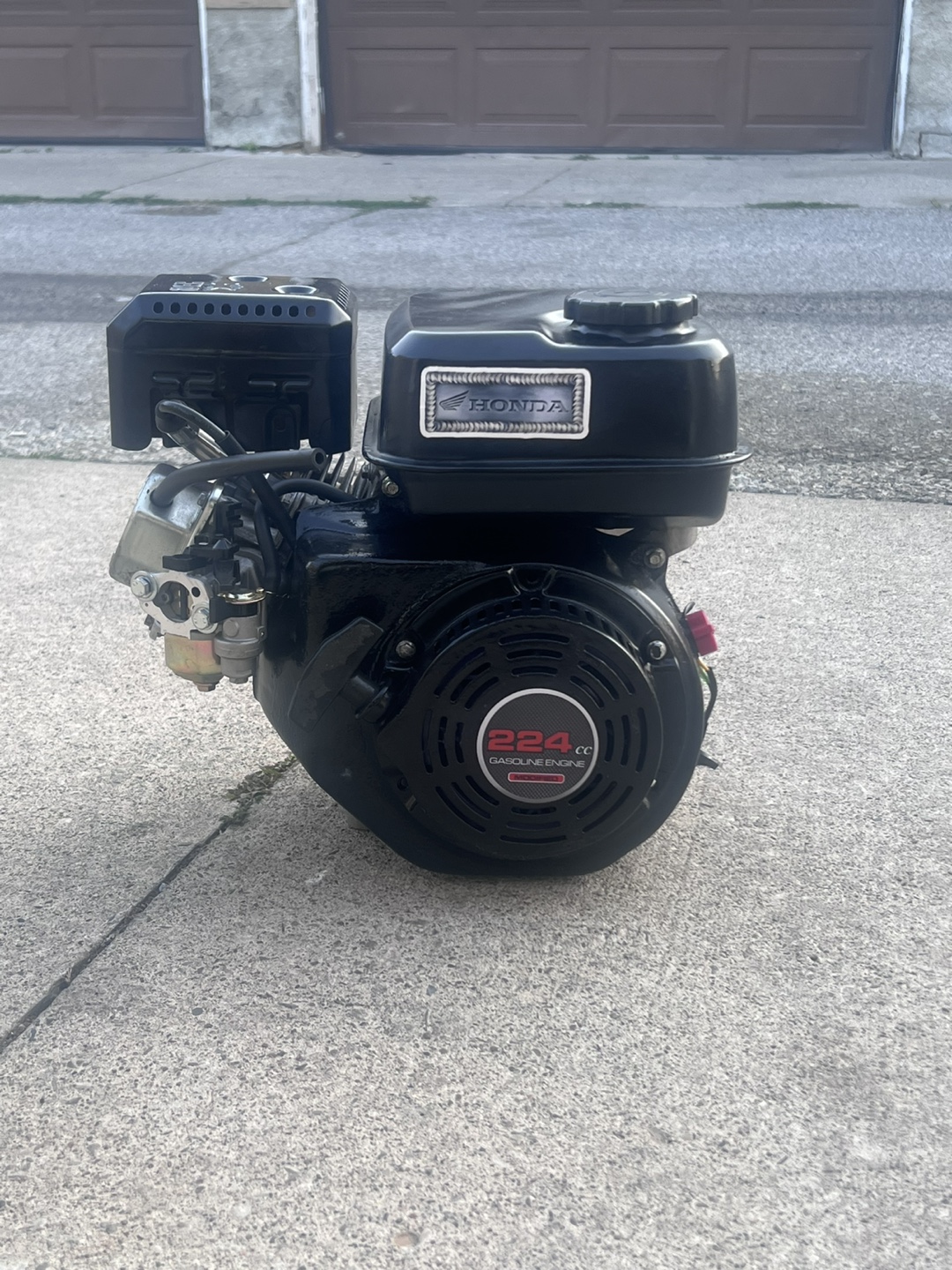 196cc working engine modded - photo 2