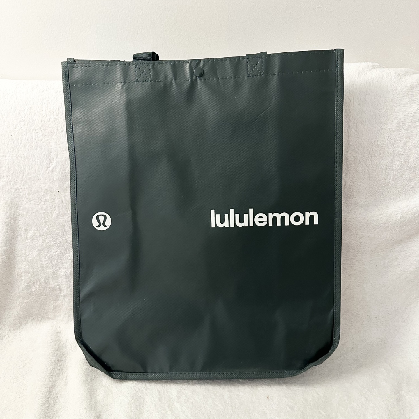 New Lululemon Tote Bag - Large 16.5x14 inches - photo 2