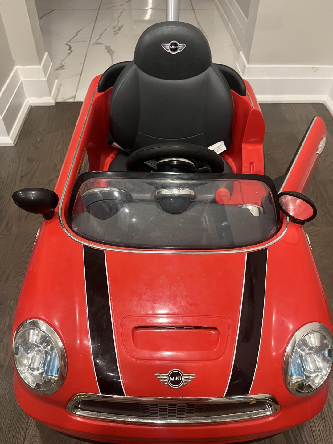 Mini Cooper Ride-On Car - Red - photo 2