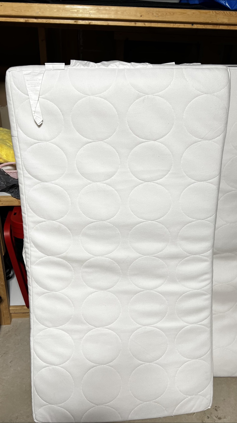 Ikea Crib Mattress - photo 2