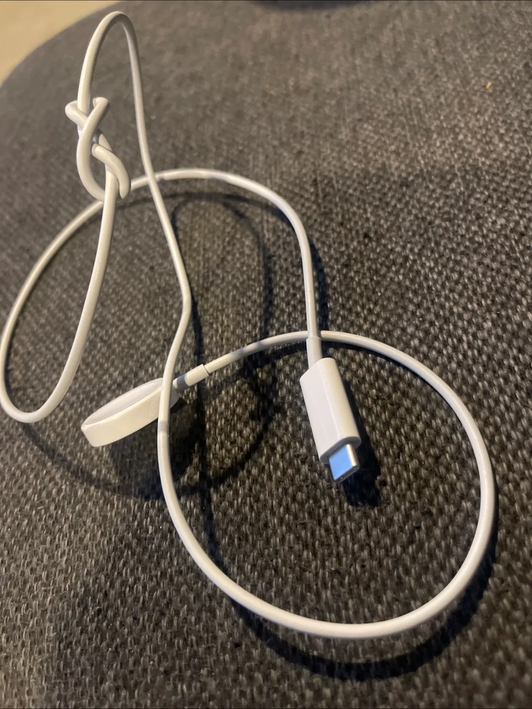 Apple Watch White Band image indicator(5)