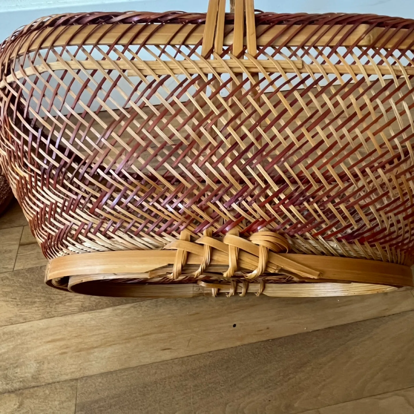 Pair of Nesting PRC Woven Bamboo  Baskets image indicator(4)