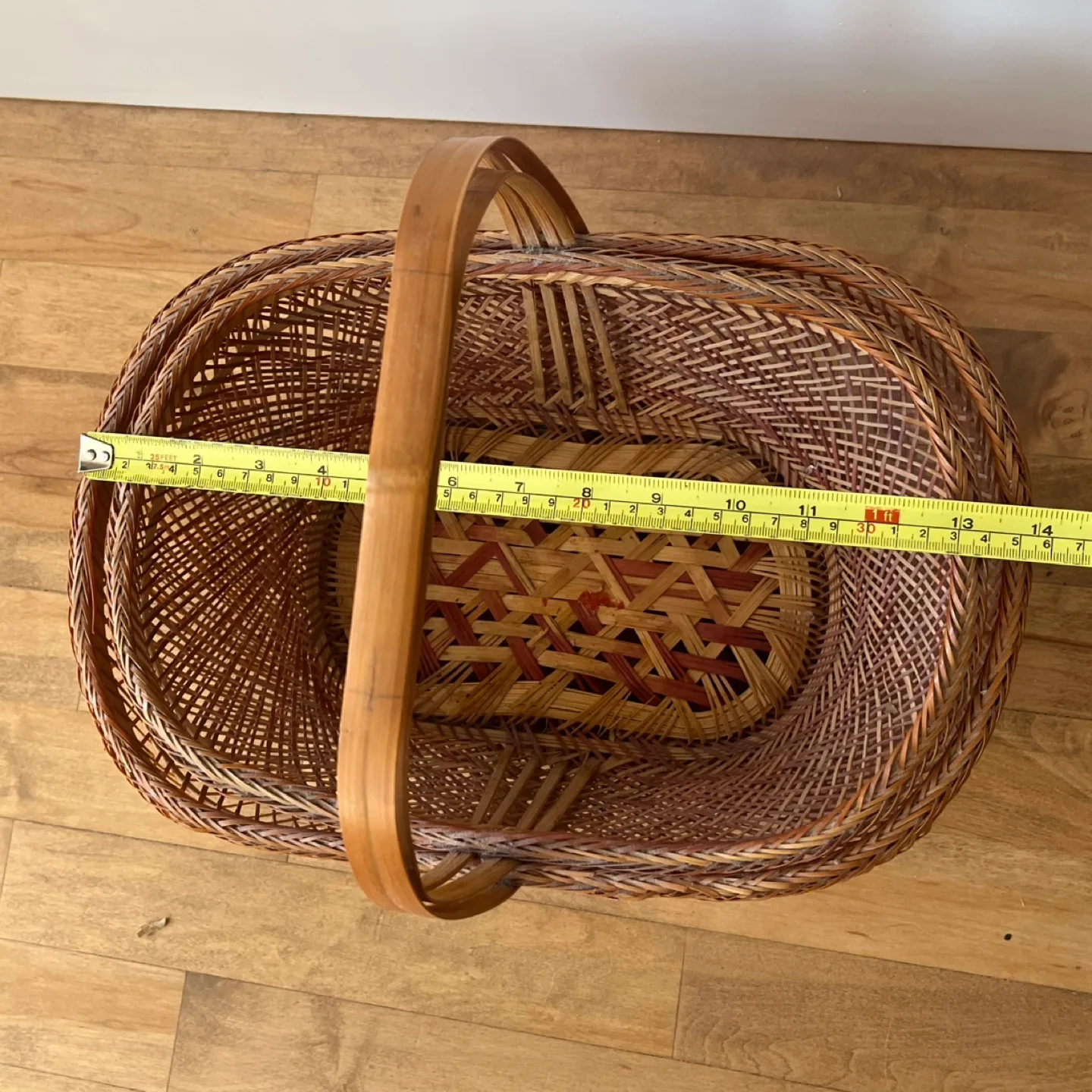 Pair of Nesting PRC Woven Bamboo  Baskets image indicator(7)