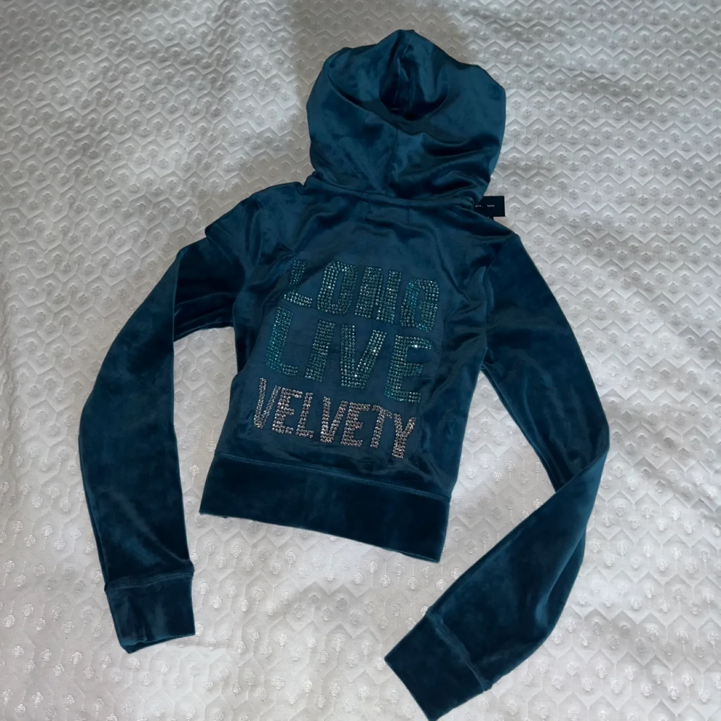 Juicy Couture Zip Up Limited Edition (Dixie&Bloor) image indicator(3)