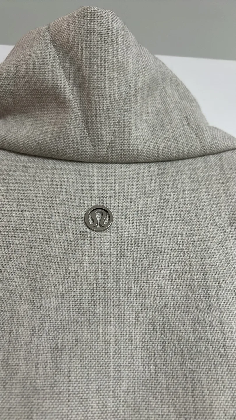 Lululemon Jacket, Size 4 Beige image indicator(4)