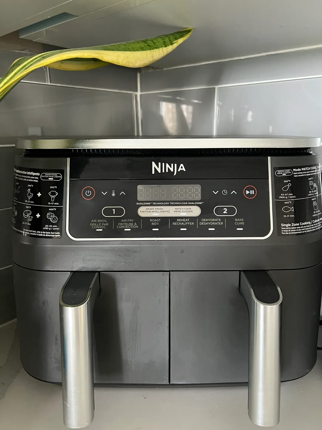 Ninja 6-in-1 8-qt. (7.6L) 2-Basket Air Fryer DualZone thumbnail
