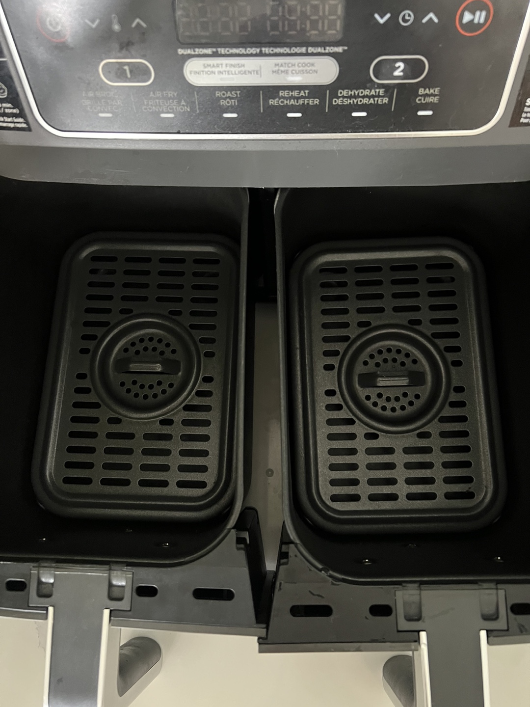 Ninja 6-in-1 8-qt. (7.6L) 2-Basket Air Fryer DualZone - photo 4