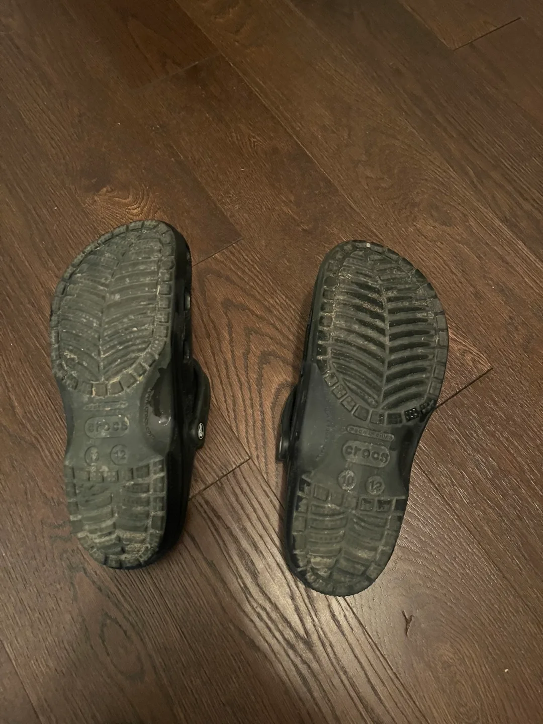 Crocs Classic Clogs - Black - Size 12 image indicator(4)