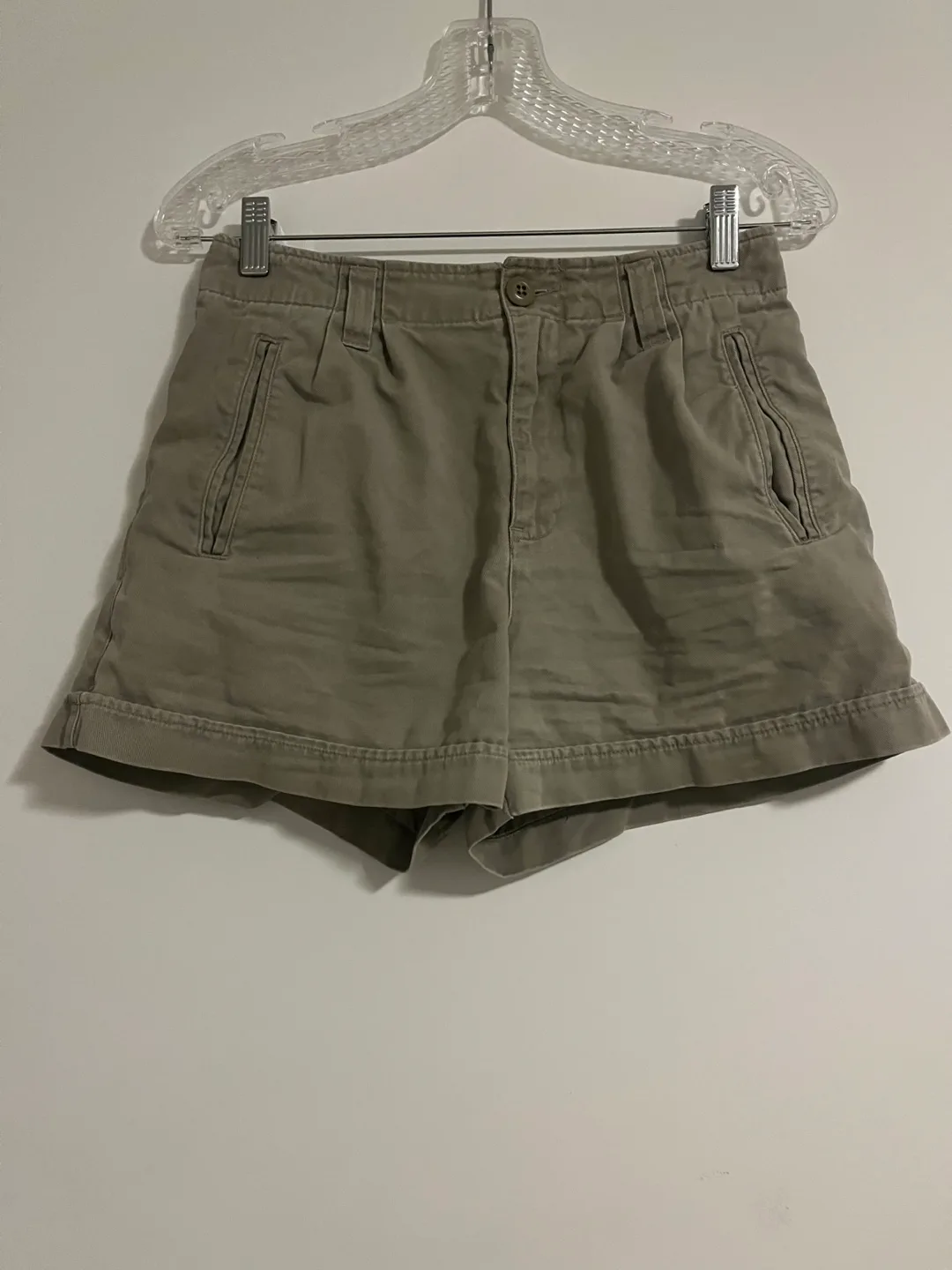 Abercrombie & Fitch Shorts - Size 2 image indicator(2)