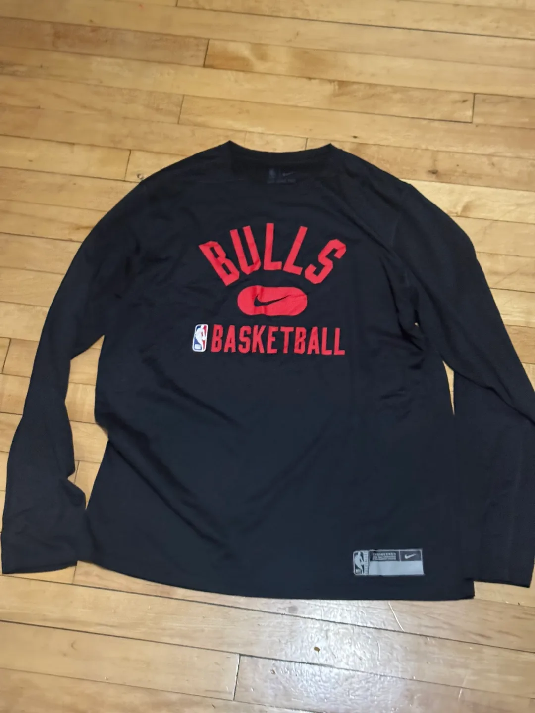 Nike Bulls Basketball Long Sleeve Shirt thumbnail
