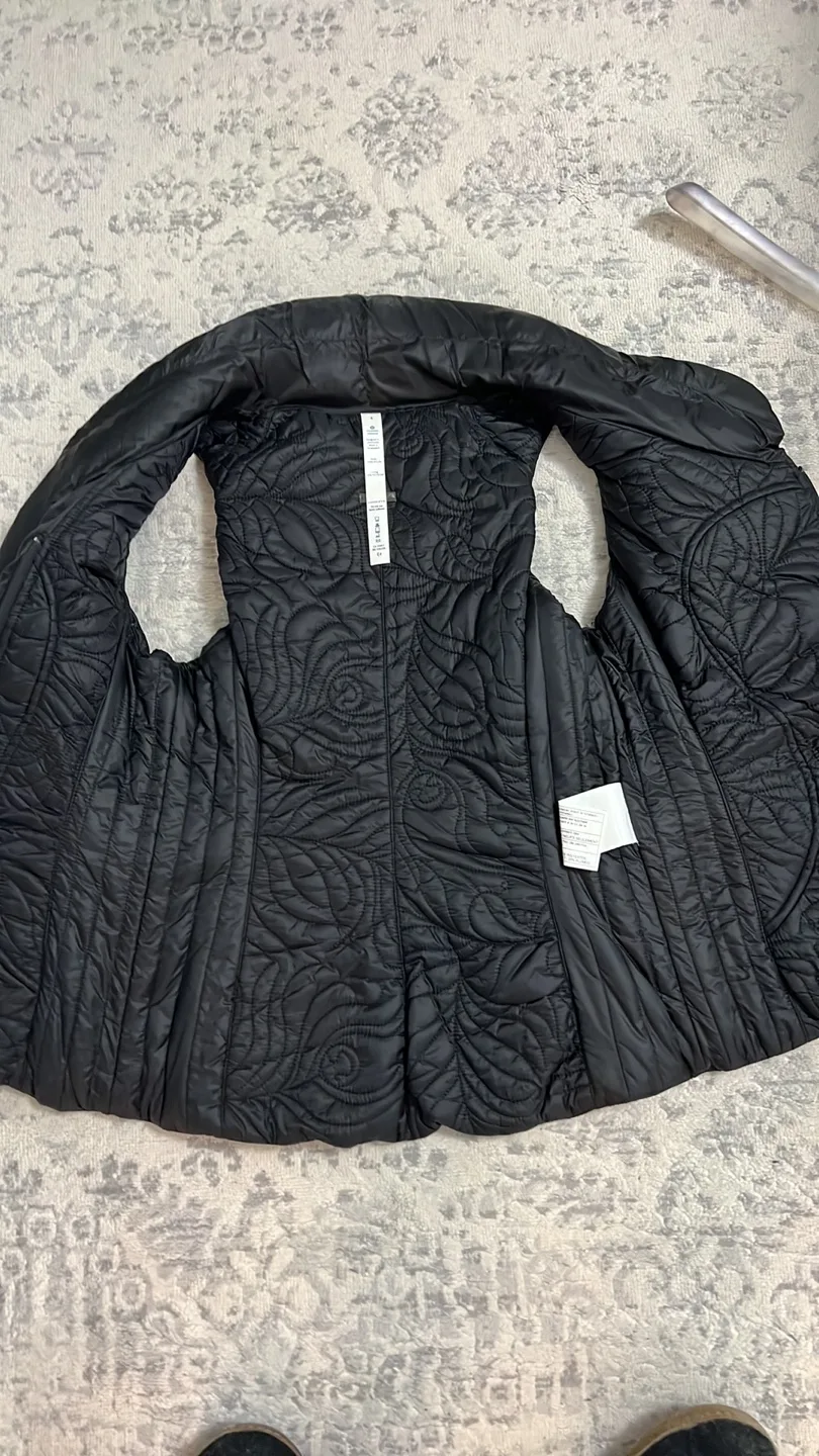 NEW Lululemon Athletica Black Down Vest image indicator(8)