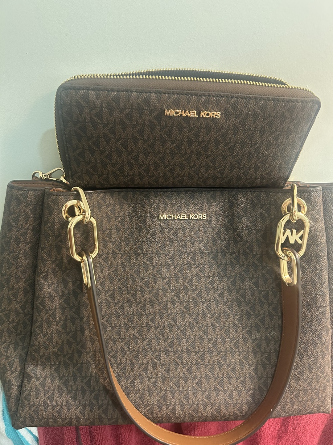 Michael Kors Tote Bag & Wallet Set - photo 2