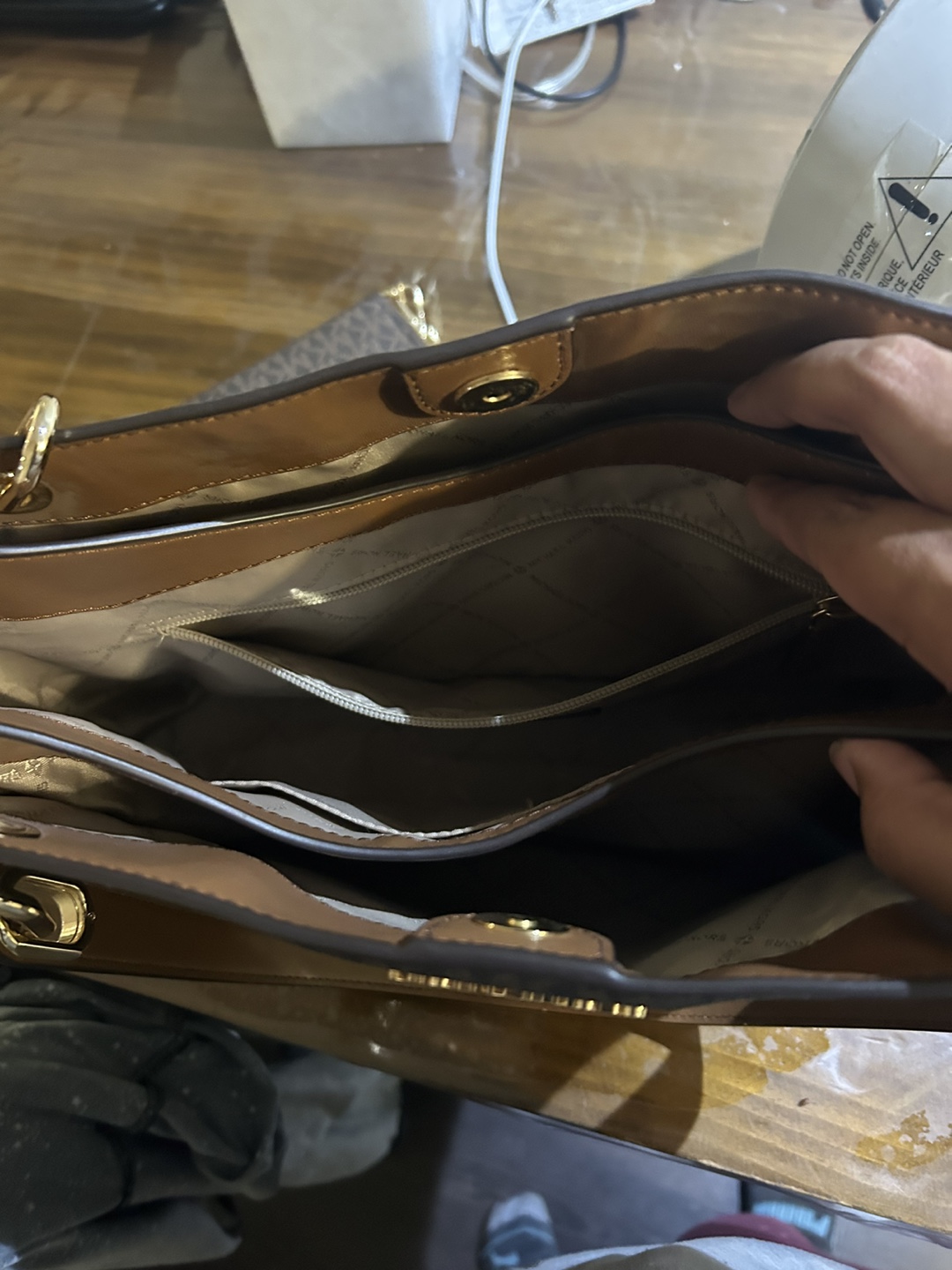 Michael Kors Tote Bag & Wallet Set - photo 5