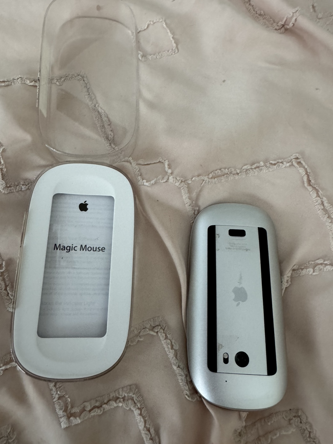 Apple Magic Mouse - White - photo 4