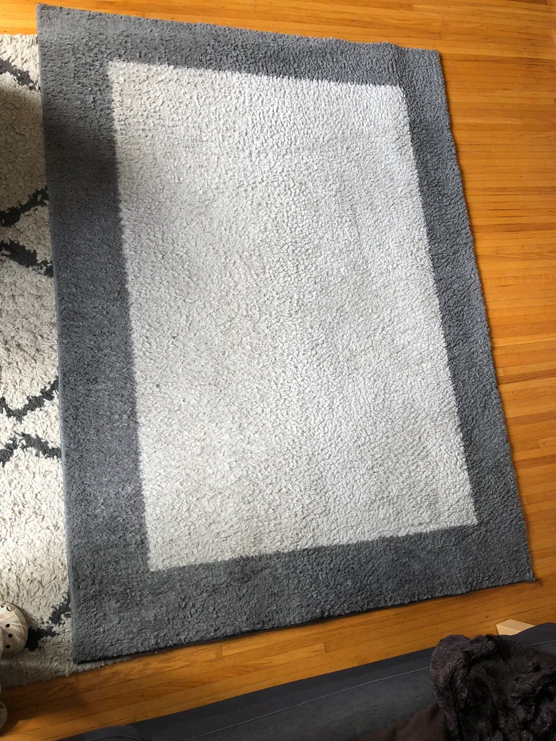 Grey and White Area Rug image indicator(2)