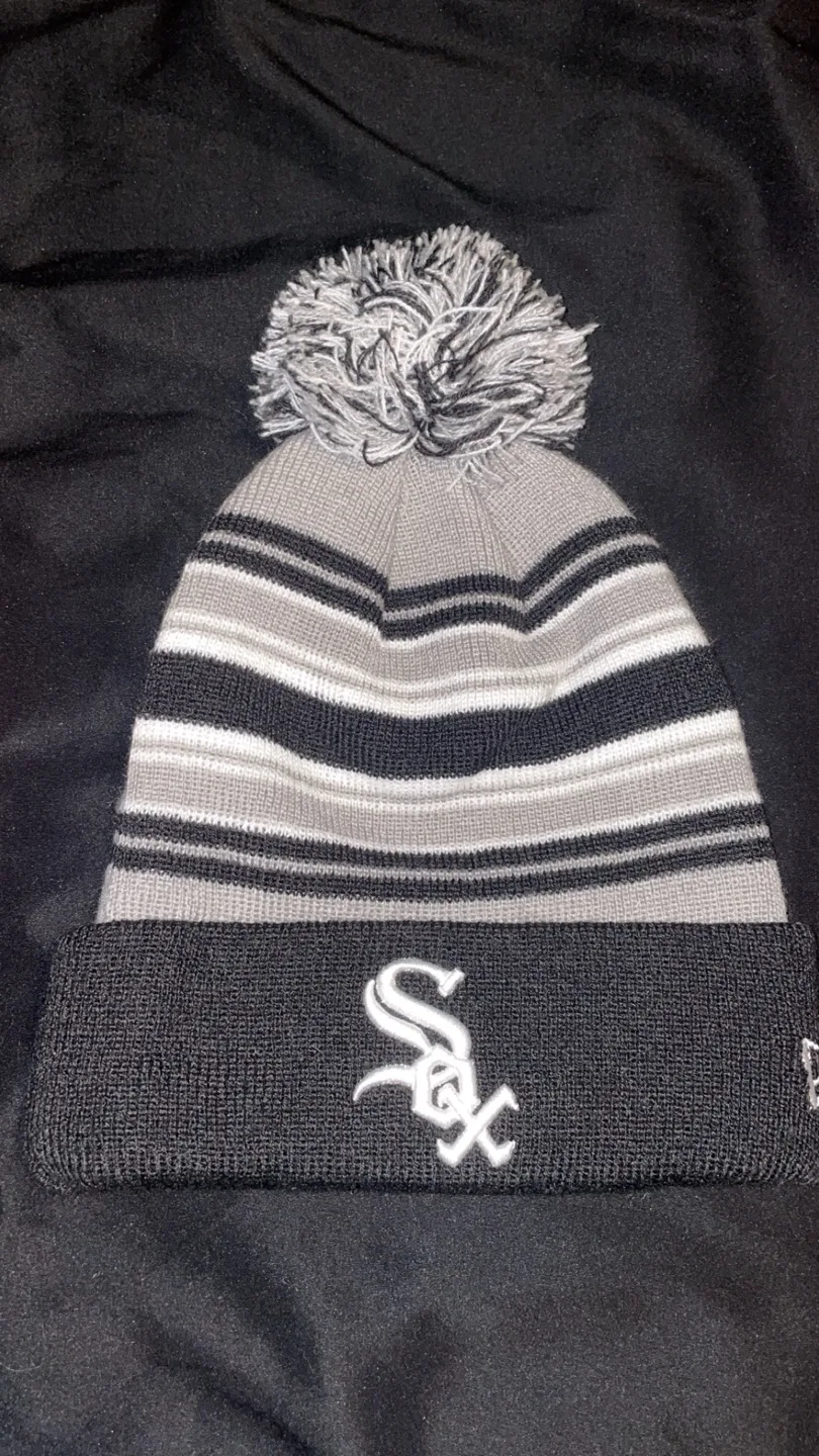 White Sox Beanie thumbnail