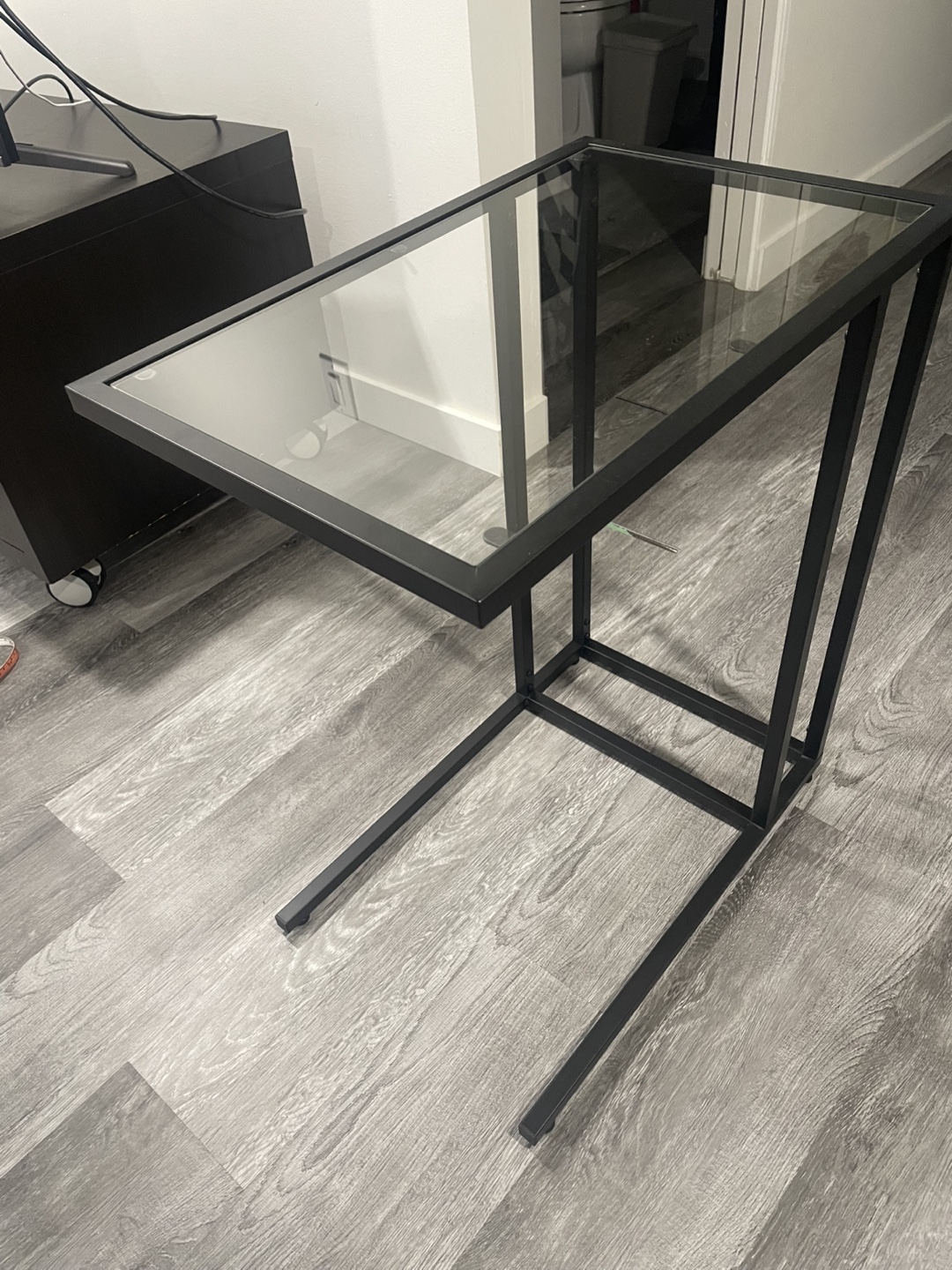 Black Glass Top End Table/Laptop table