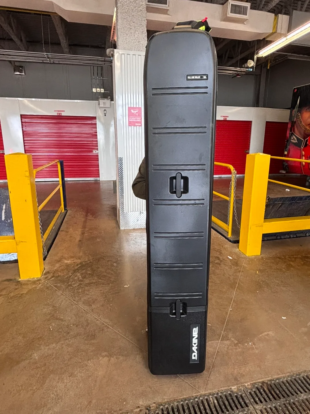 Dakine Fall Line Roller 190cm Ski/Snowboard Bag