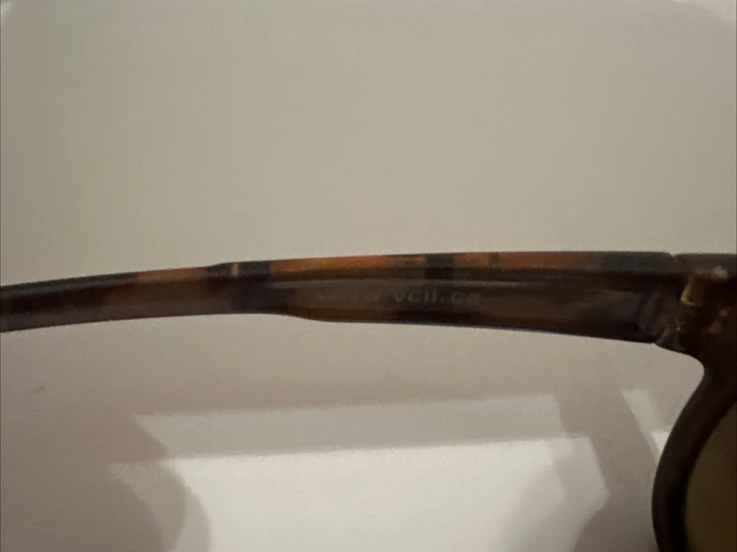 Sunglasses image indicator(3)