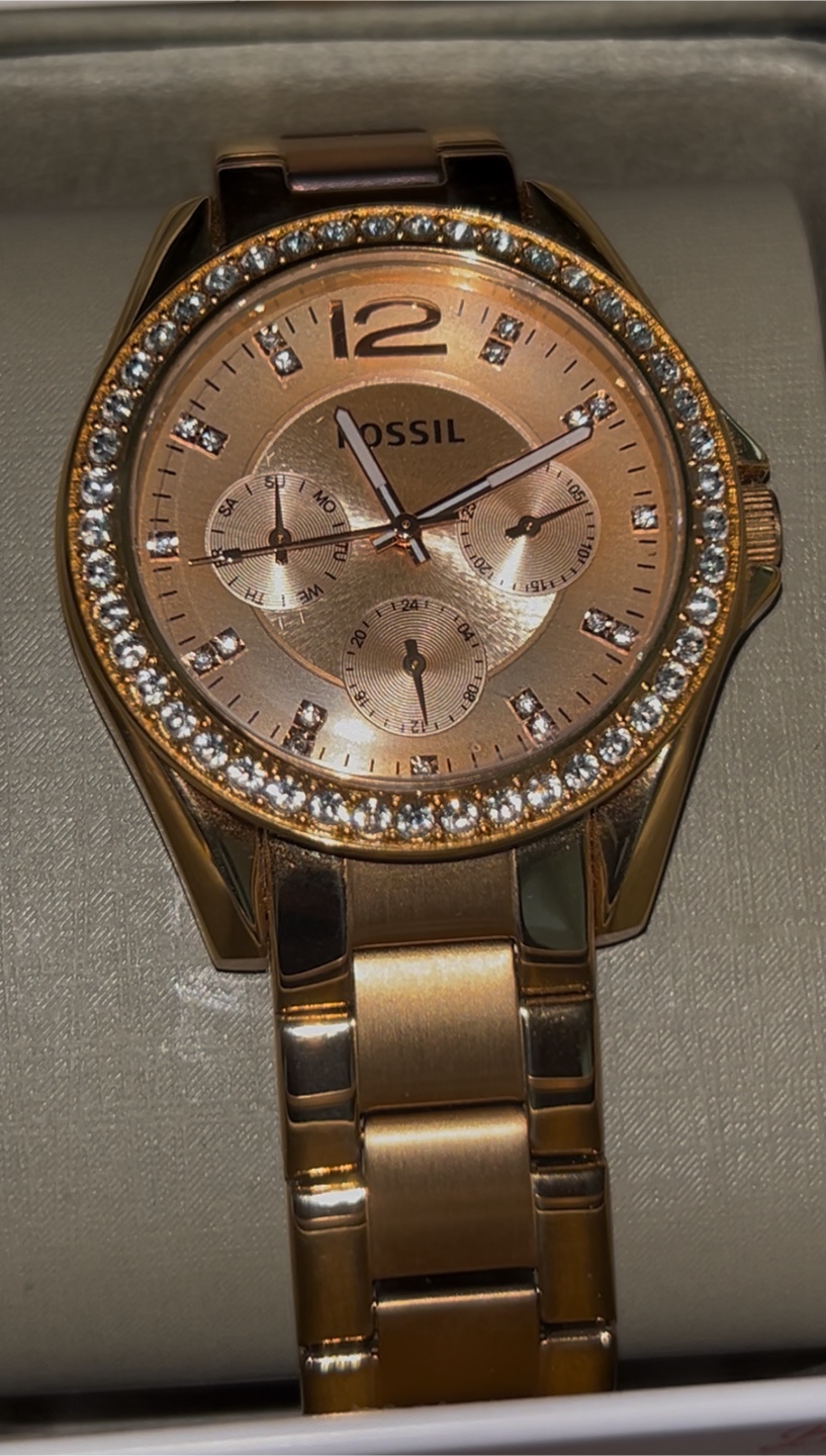 ✨Brand New Fossil Riley Rose Gold Watch