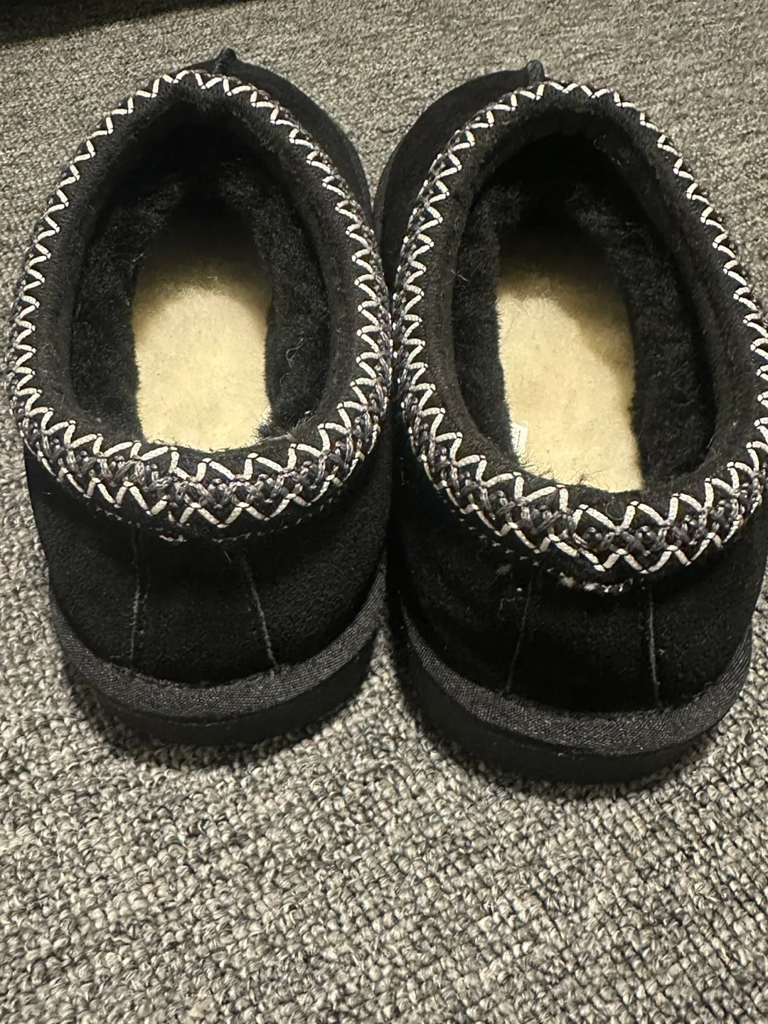 Black Suede Slippers Size 43 (size 10) image indicator(3)