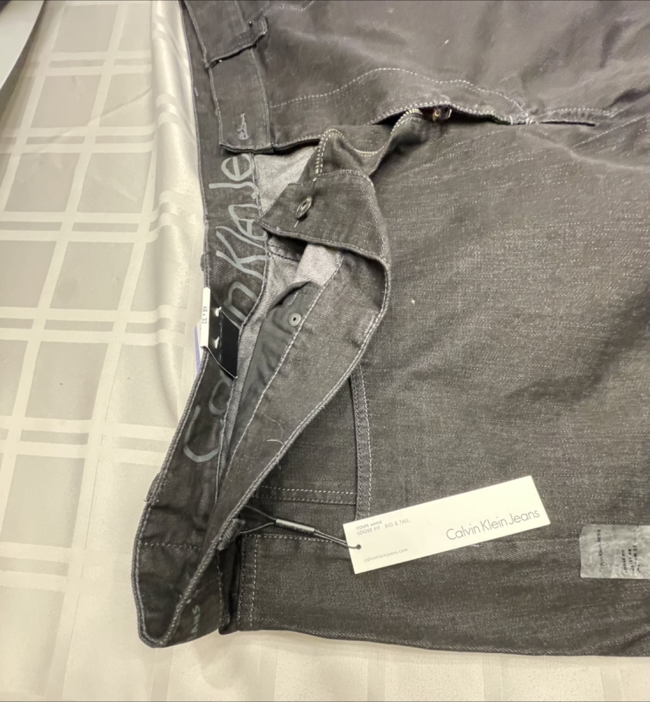 Calvin Klein Jeans, Size 48x32 - photo 2
