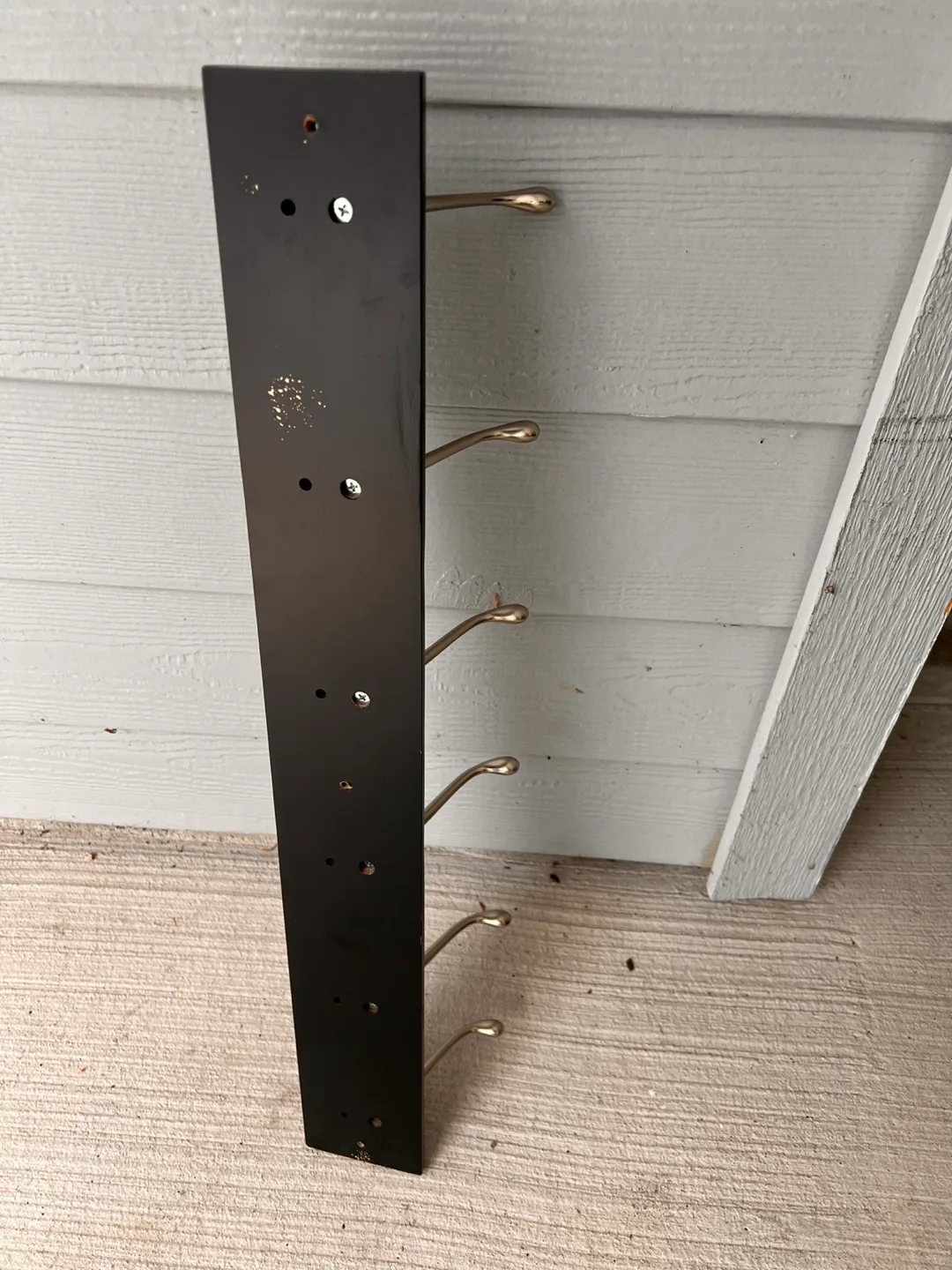 Coat Rack image indicator(3)