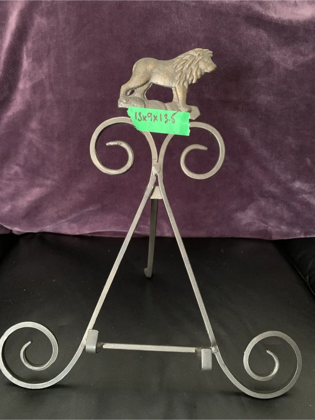 Metal Display Stand with Lion Detail thumbnail