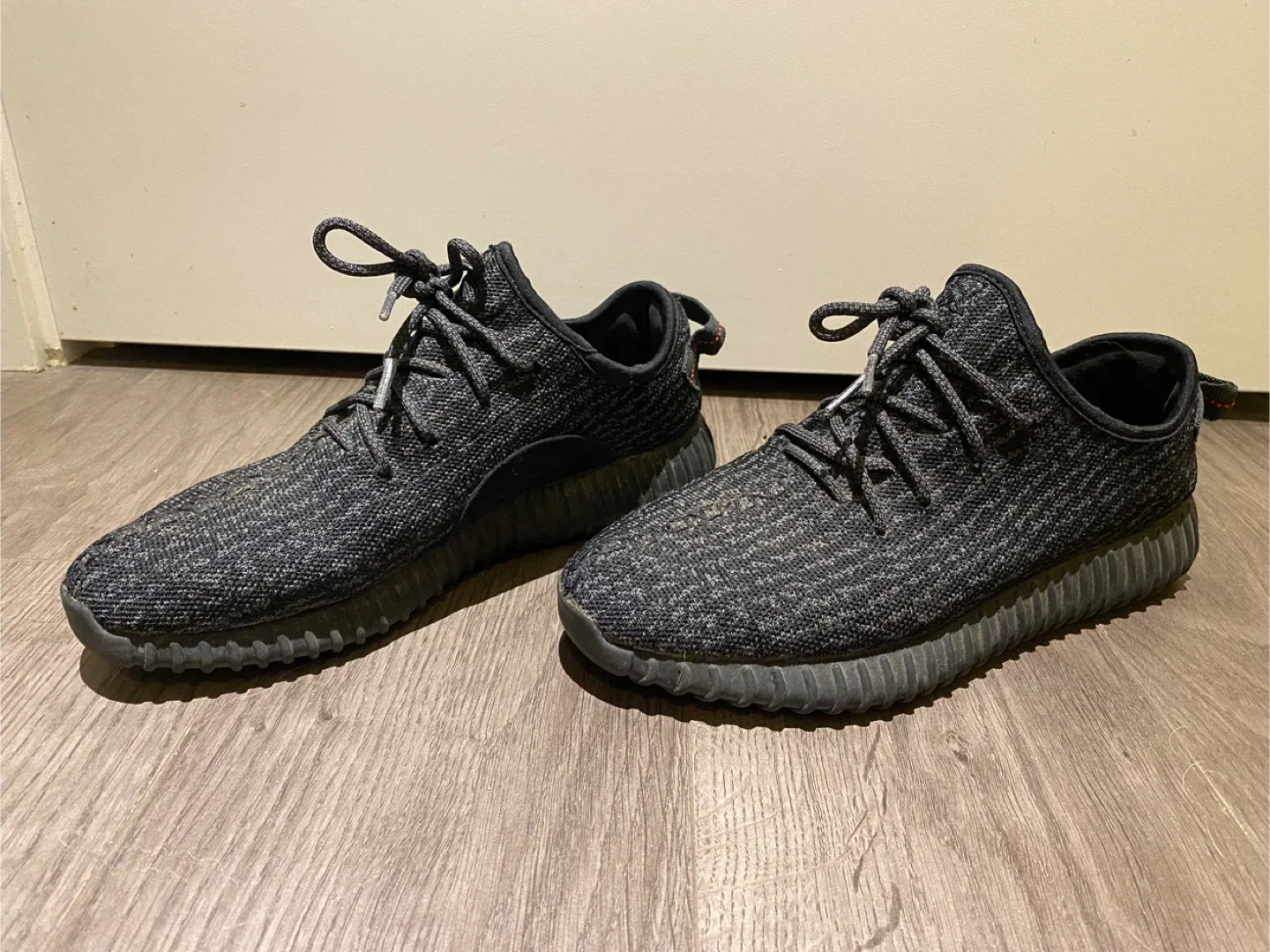 Adidas Yeezy Boost 350 V2 Beluga 2.0 M9.5 image indicator(3)