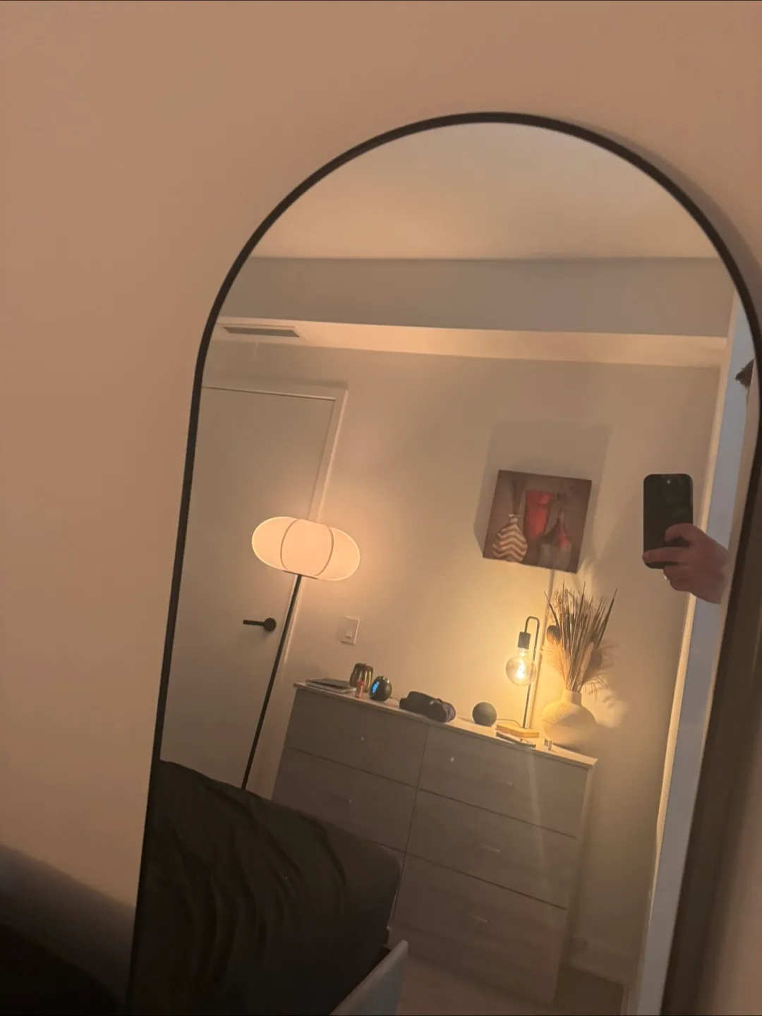 Arched Full-Length Mirror – Excellent Condition n image indicator(2)