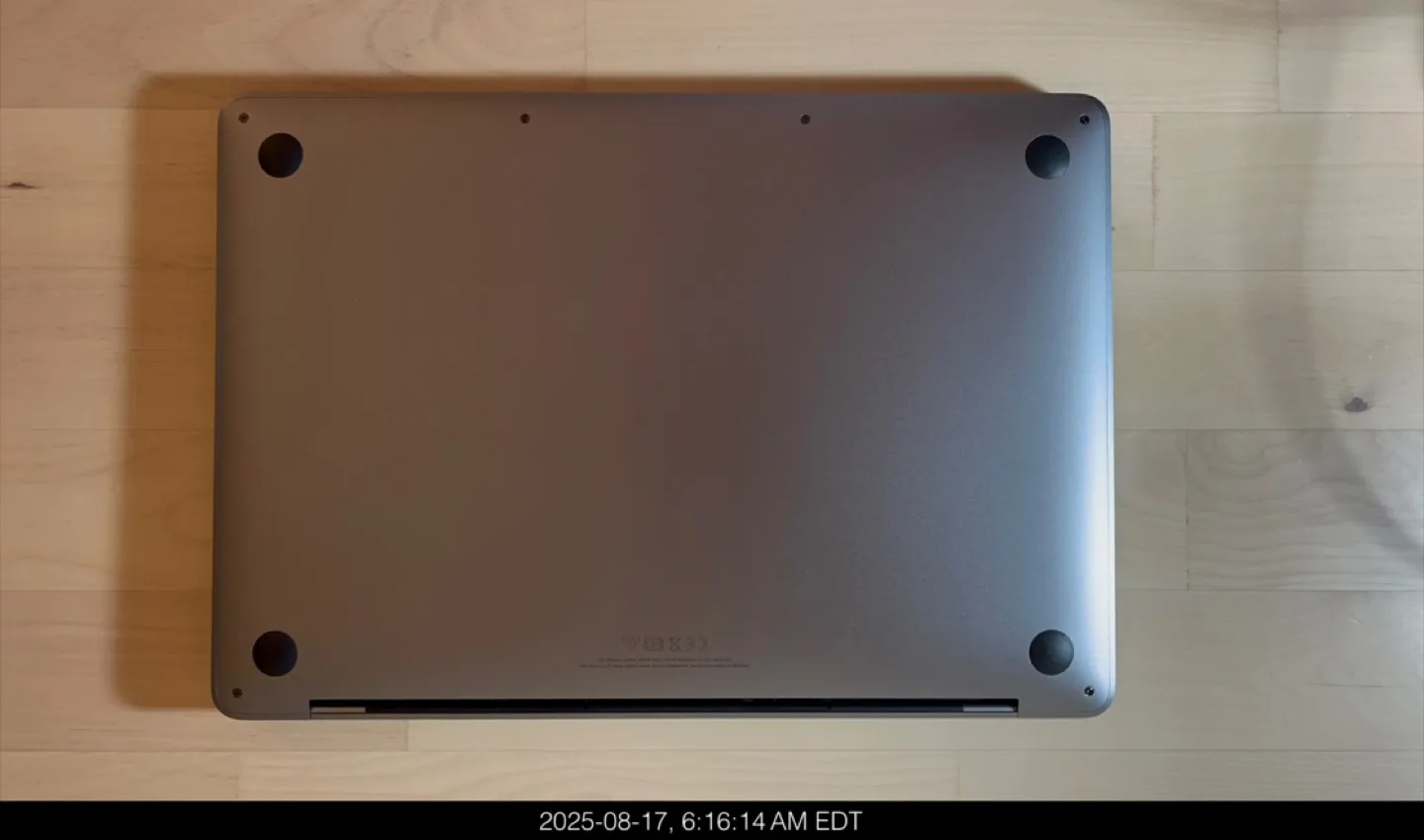 Mint Condition Apple MacBook Pro M2 13” (8GB/512GB) image indicator(4)