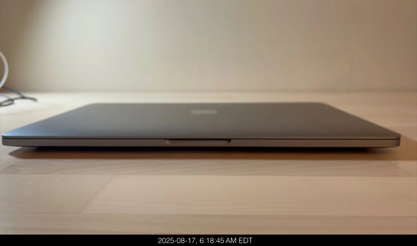 Mint Condition Apple MacBook Pro M2 13” (8GB/512GB) image indicator(7)