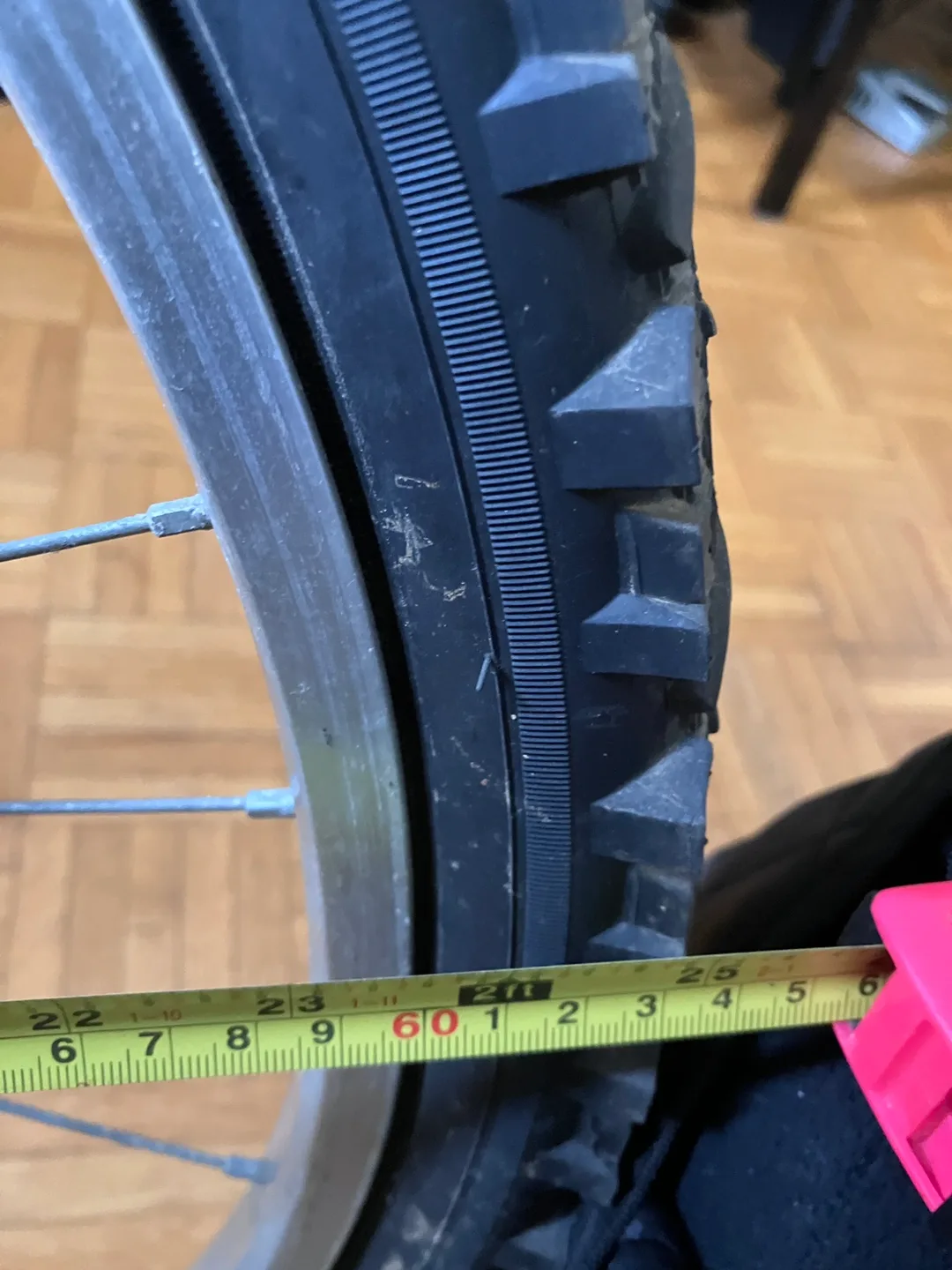 Infinity 26" Mountain Bike - Blue/White image indicator(4)